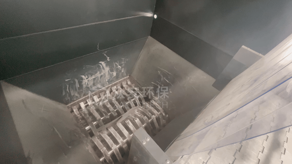風機葉片破碎過程.gif 風機葉片破碎過程.gif